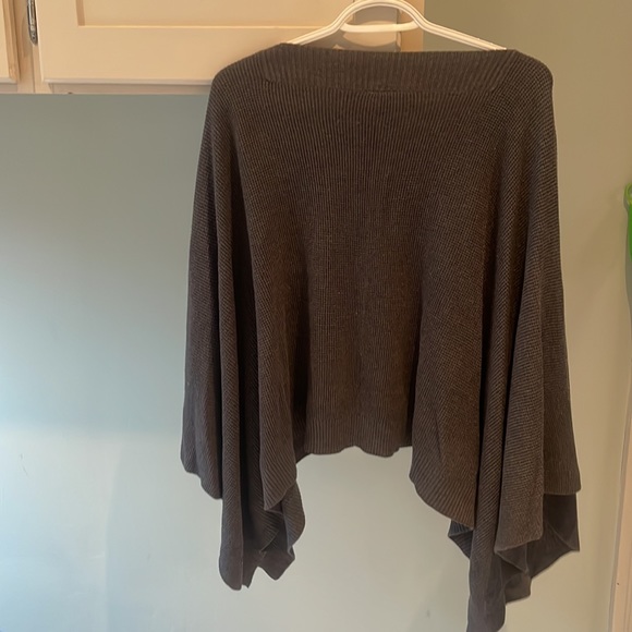 Lululemon Dark Grey Shawl / Poncho Wrap One Size - Picture 6 of 10